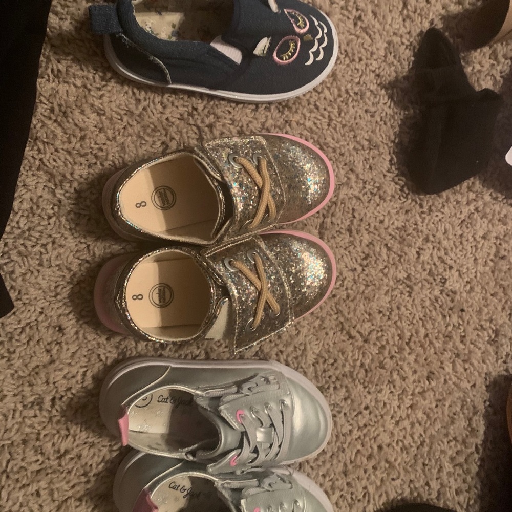 Sz 8 Toddler Girl shoe bundle